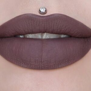Jeffree Star Velour Liquid Lipstick "Delicious" grey-brown mauve~Discontinued